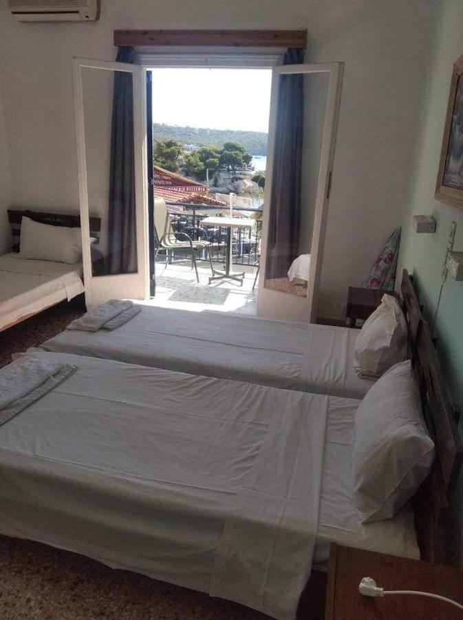 Ammoudia Rooms Agia Marina  Exterior foto