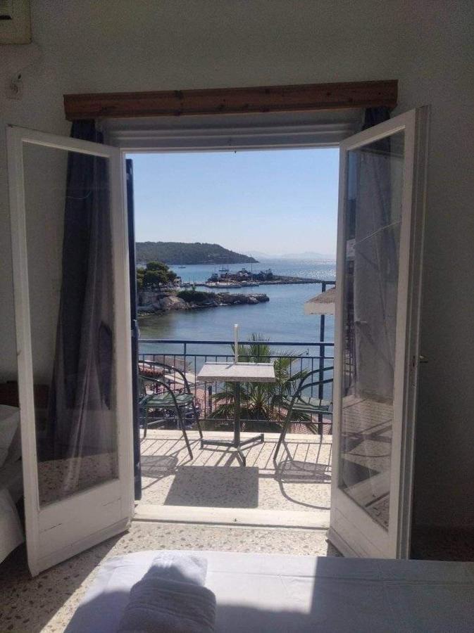 Ammoudia Rooms Agia Marina  Exterior foto